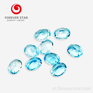 Natural gemstone áspero corte oval céu azul topázio